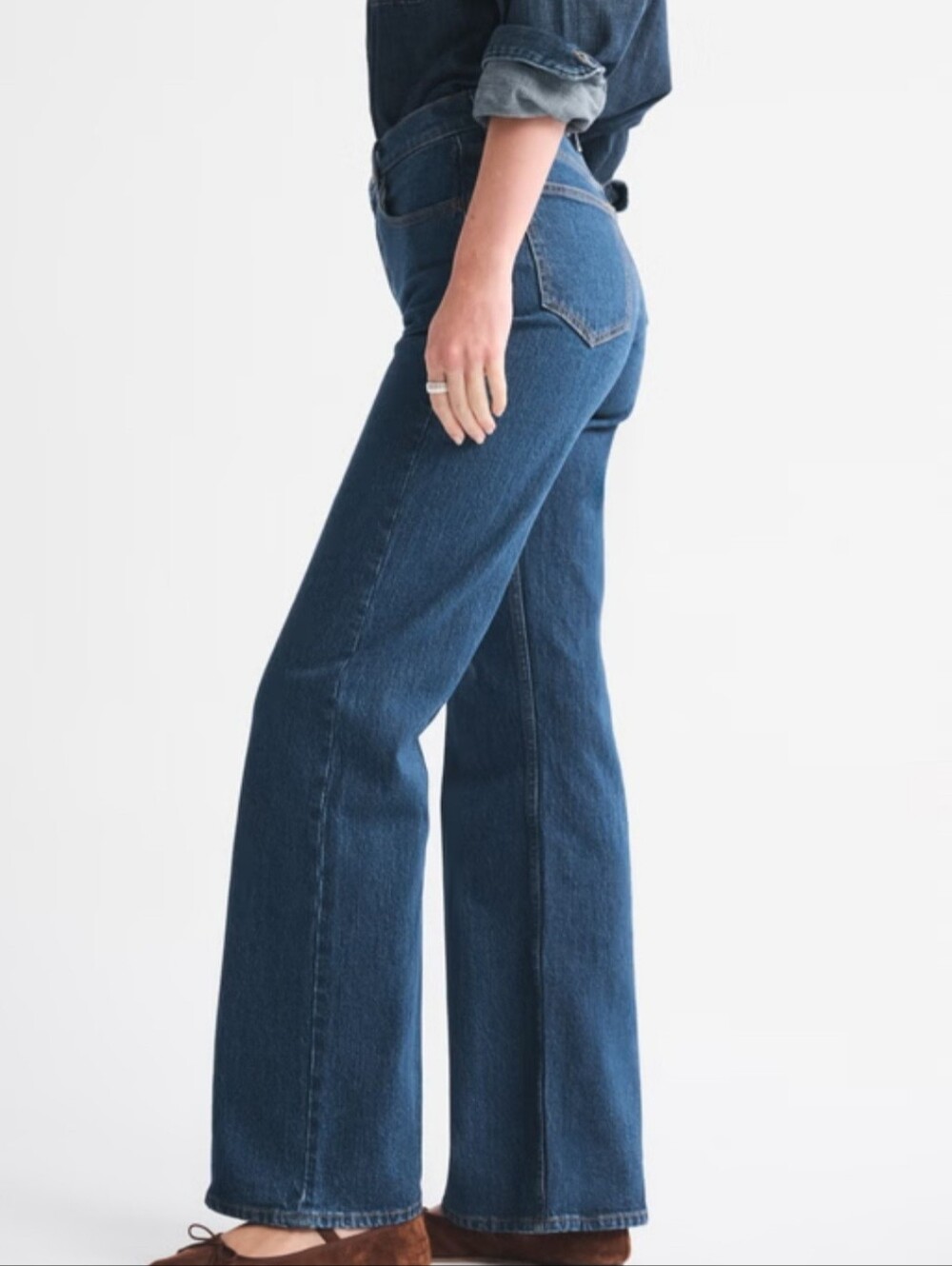 Abercrombie & Fitch Jeans The 90s Relaxed High Rise Size 28/6R Blue Denim New